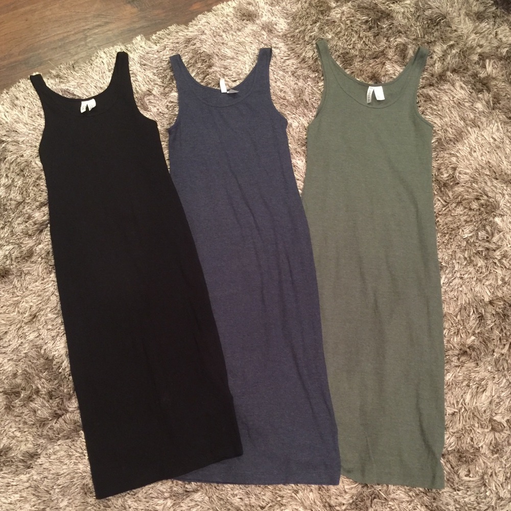 ***SOLD*****.  H & M Dress Bundle